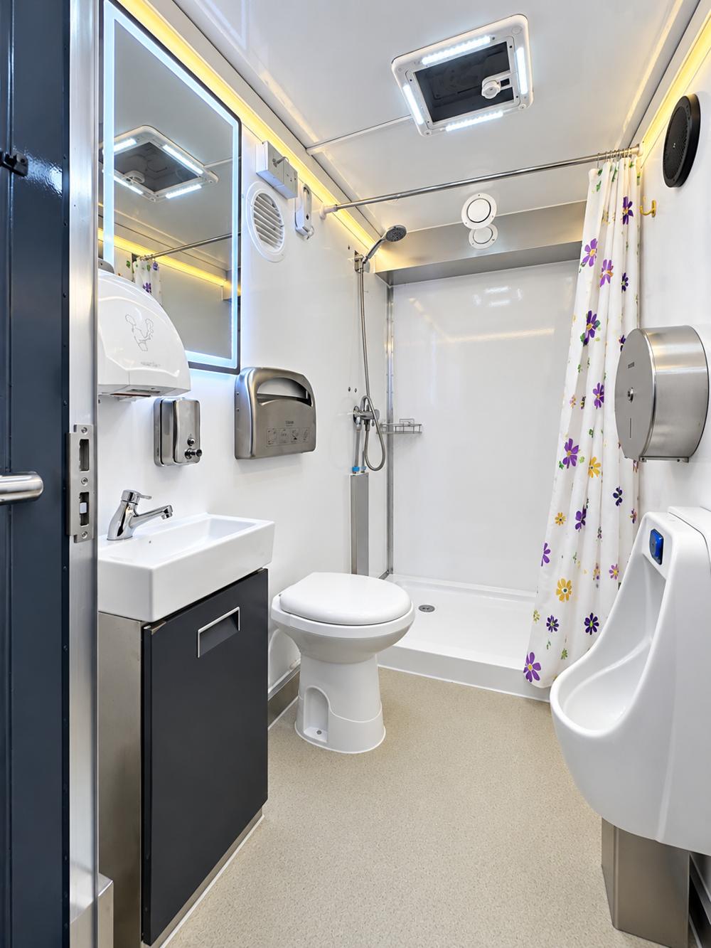 Mobile luxury shower restroom trailer bathroom