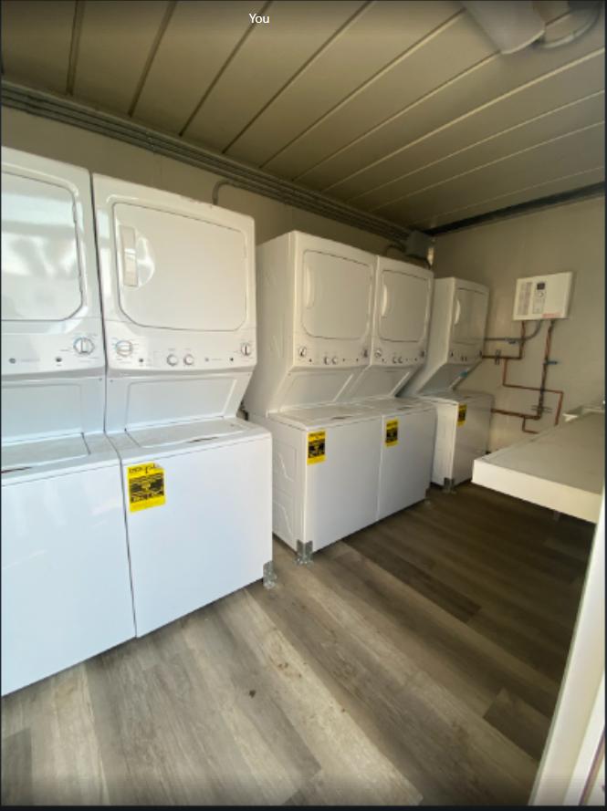 Laundry Container 7 units 2