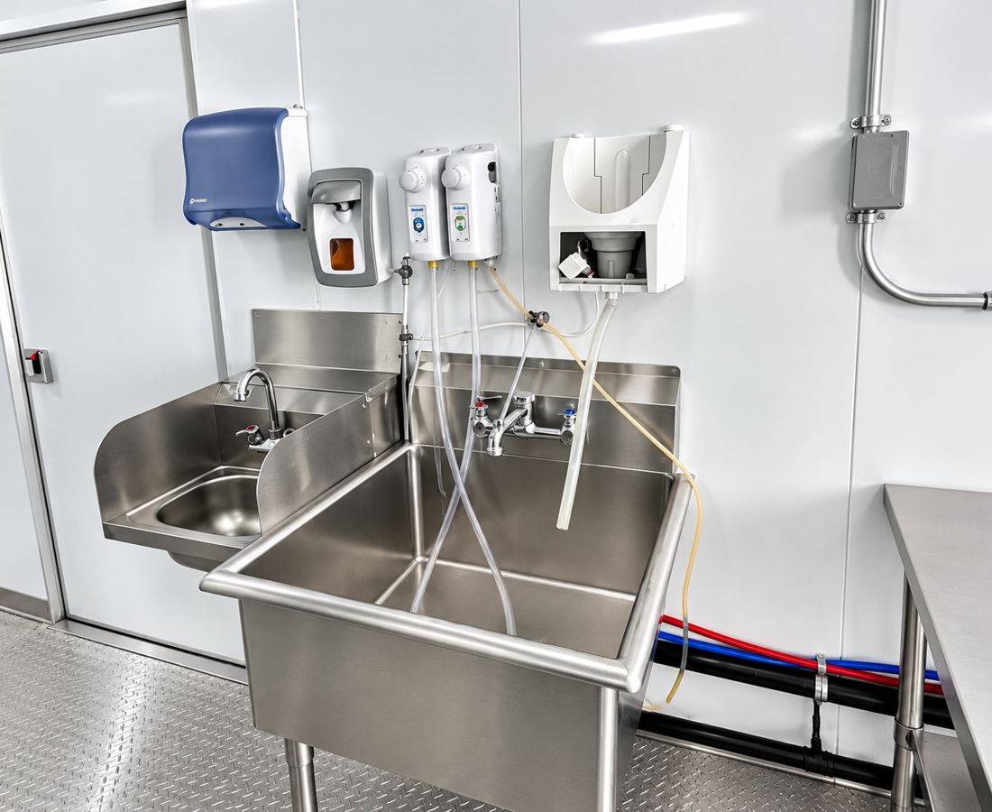 22 ft Dishwashing Trailer