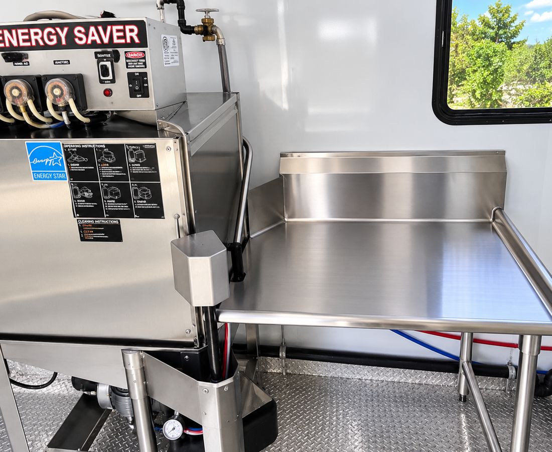 24 ft Dishwashing Trailer