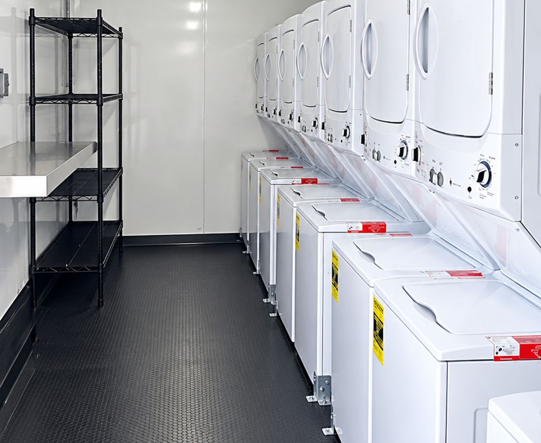 30 ft Mobile Laundry Trailer