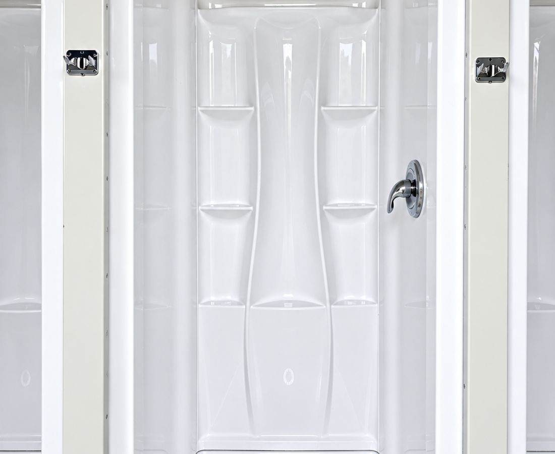 20 ft 5-Stall Shower Container